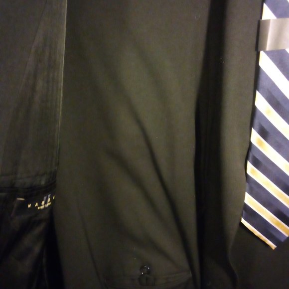 HAGGAR BLACK LABEL USA SUIT SZ 44L W/ NEW POLO TIE - Picture 6 of 6
